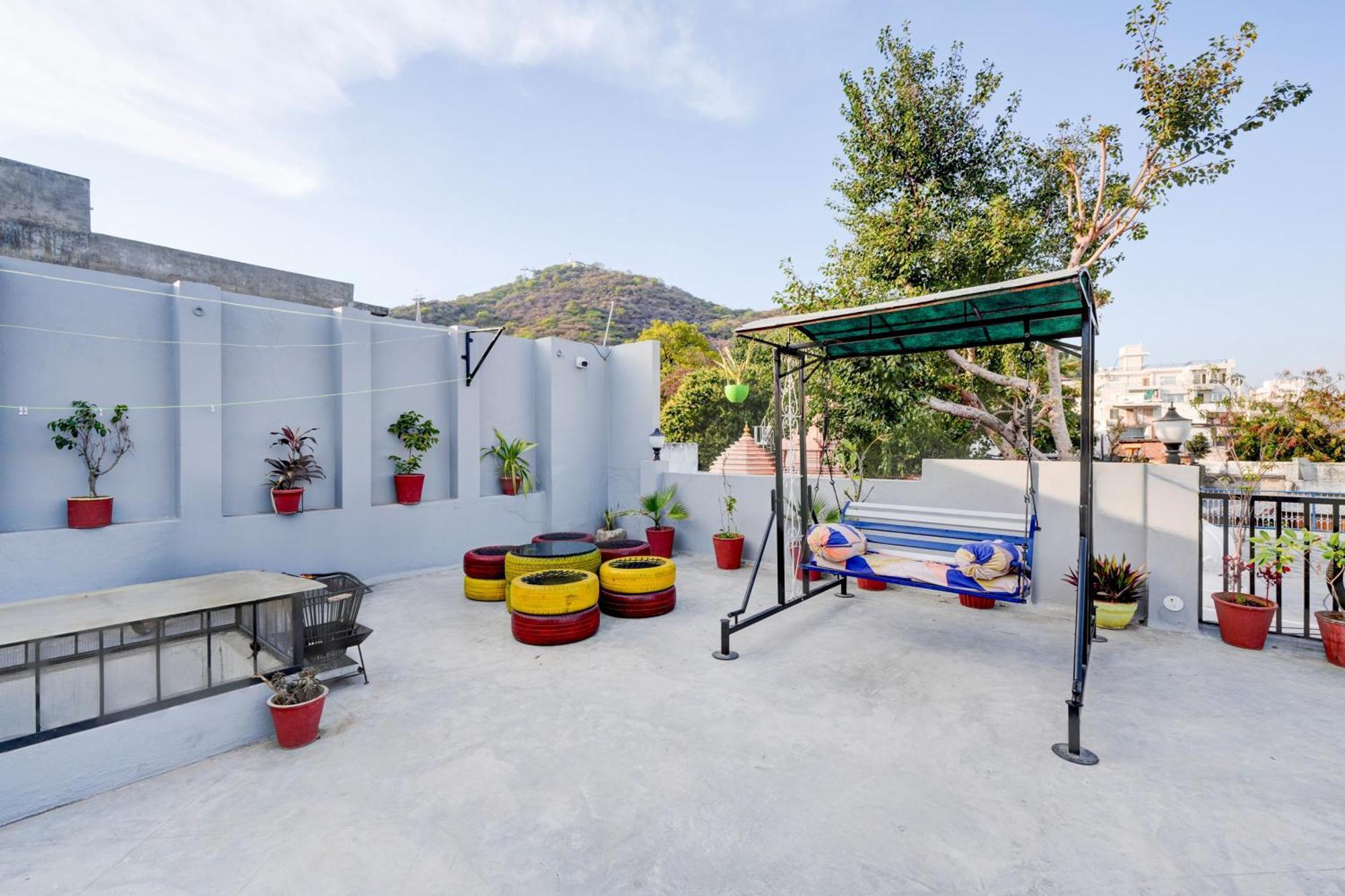 Hotel O Lake N Hill View Udaipur Kültér fotó